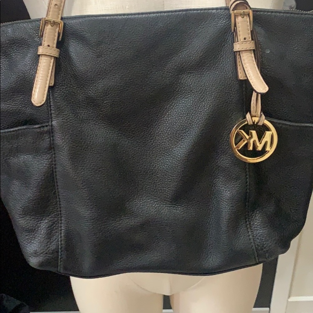 MK purse